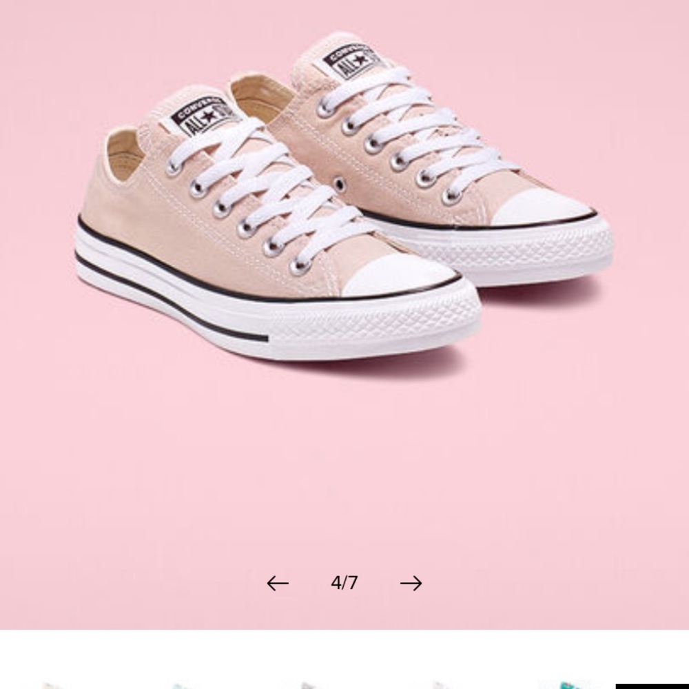 BRAND NEW IN BOX💝converse all stars women’s 8